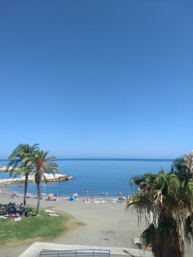 Apartments-Oilan11 - Estudios En Primera Linea De Playa Pedregalejo Μάλαγα Εξωτερικό φωτογραφία