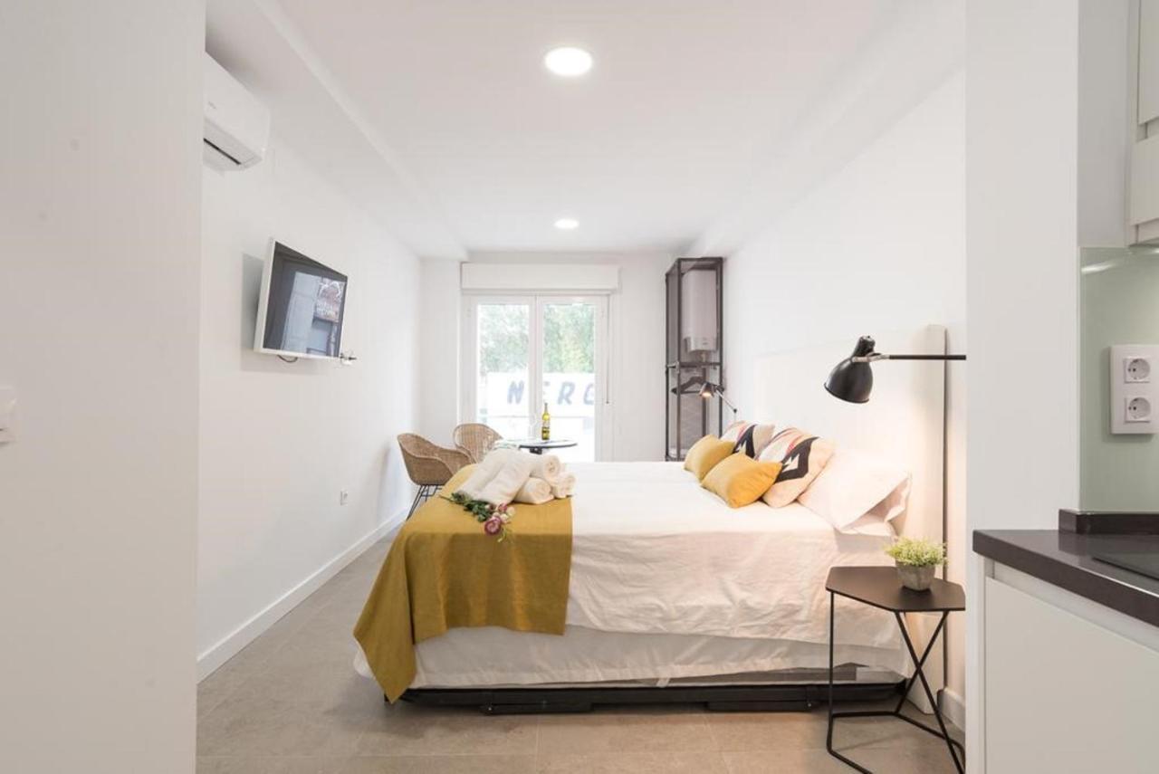 Apartments-Oilan11 - Estudios En Primera Linea De Playa Pedregalejo Μάλαγα Δωμάτιο φωτογραφία