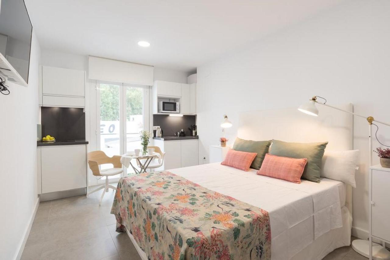 Apartments-Oilan11 - Estudios En Primera Linea De Playa Pedregalejo Μάλαγα Δωμάτιο φωτογραφία