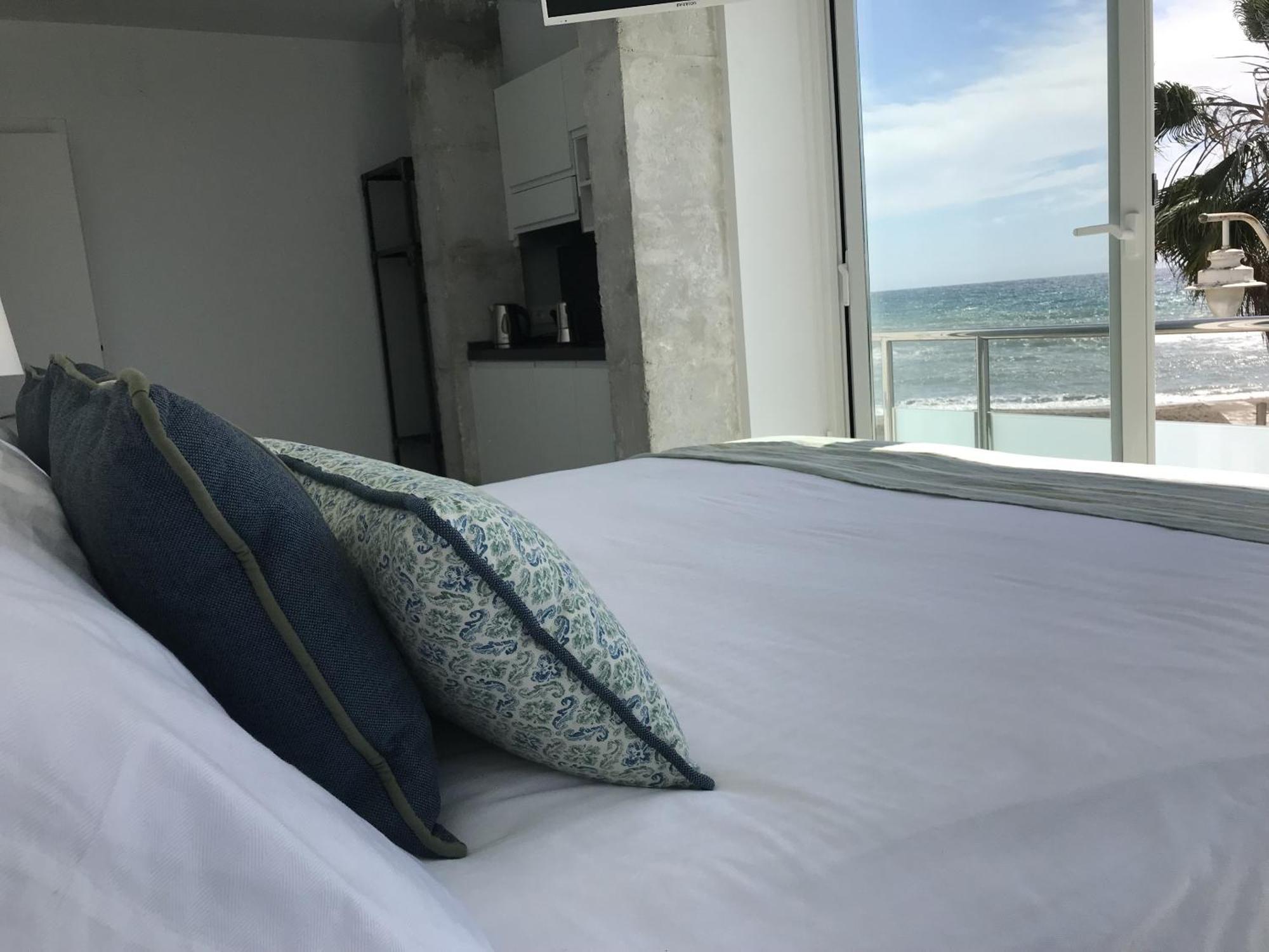 Apartments-Oilan11 - Estudios En Primera Linea De Playa Pedregalejo Μάλαγα Δωμάτιο φωτογραφία
