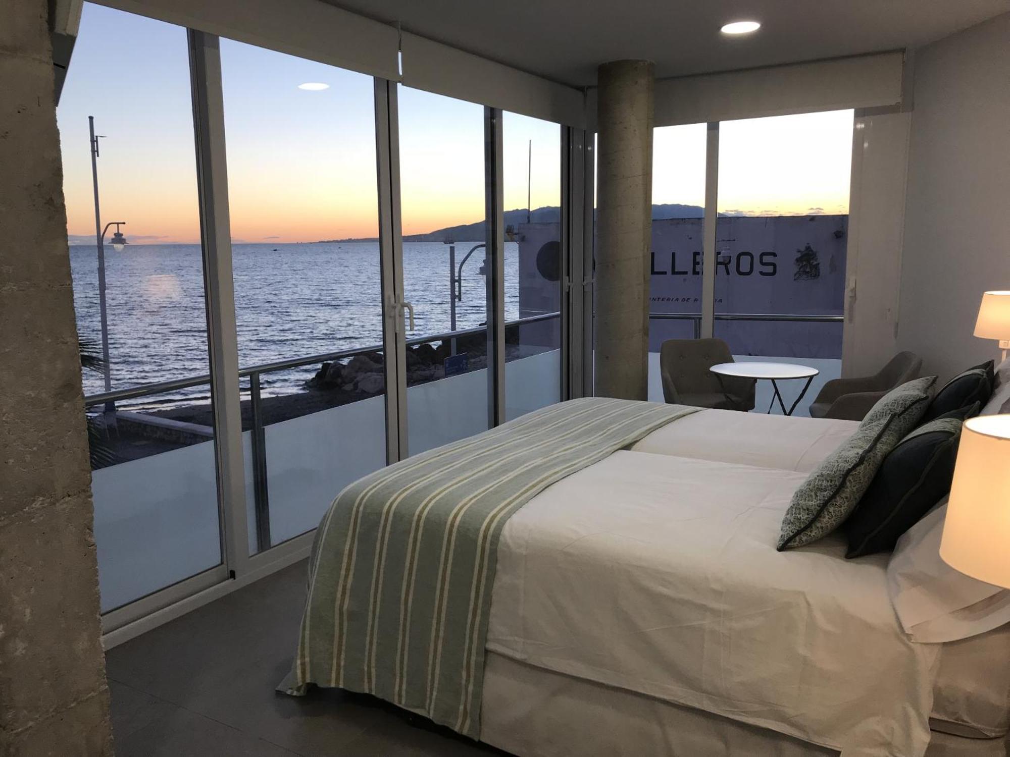 Apartments-Oilan11 - Estudios En Primera Linea De Playa Pedregalejo Μάλαγα Δωμάτιο φωτογραφία