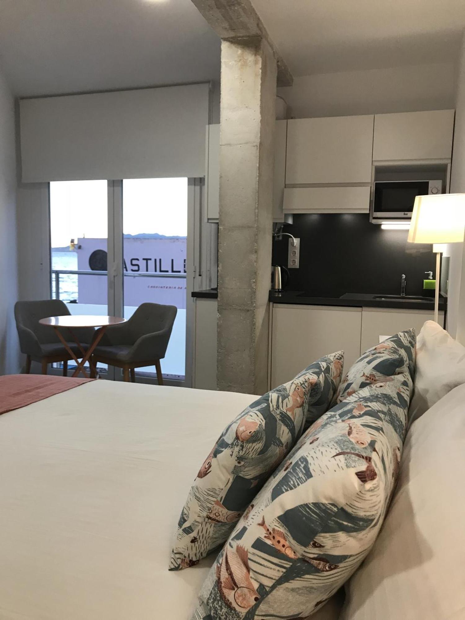Apartments-Oilan11 - Estudios En Primera Linea De Playa Pedregalejo Μάλαγα Δωμάτιο φωτογραφία